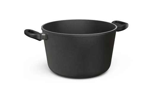Der B5 Kochtopf mit 16 cm Höhe und festen Griffen bietet viel Platz für Suppen, Eintöpfe oder Pasta und sorgt dank seiner stabilen Bauweise für sicheres und komfortables Kochen.