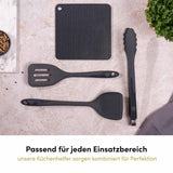 Die Pfannenschaufel überzeugt durch ihren vielseitigen Einsatz – sie eignet sich ideal zum Wenden, Portionieren und Servieren verschiedenster Speisen.