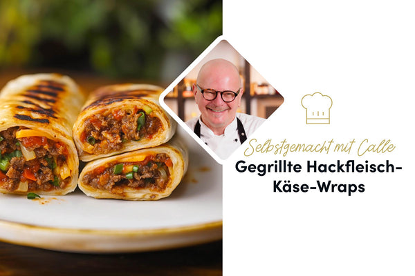 Hausgemachte Hackfleisch-Wraps vom Grill: herzhaft gefüllt und knusprig gerollt mit Frühlingslauch, Käse und Ajvar