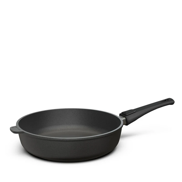 Das Image der Bratpfanne mit abnehmbarem Griff vereint praktisches Design und Funktionalität, indem es Ihnen die Flexibilität bietet, den Griff nach Bedarf zu entfernen und platzsparend zu verstauen.
