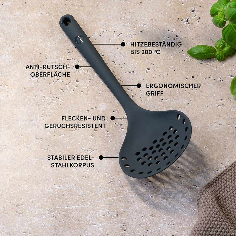 Schaumlöffel mit robustem Edelstahlkern